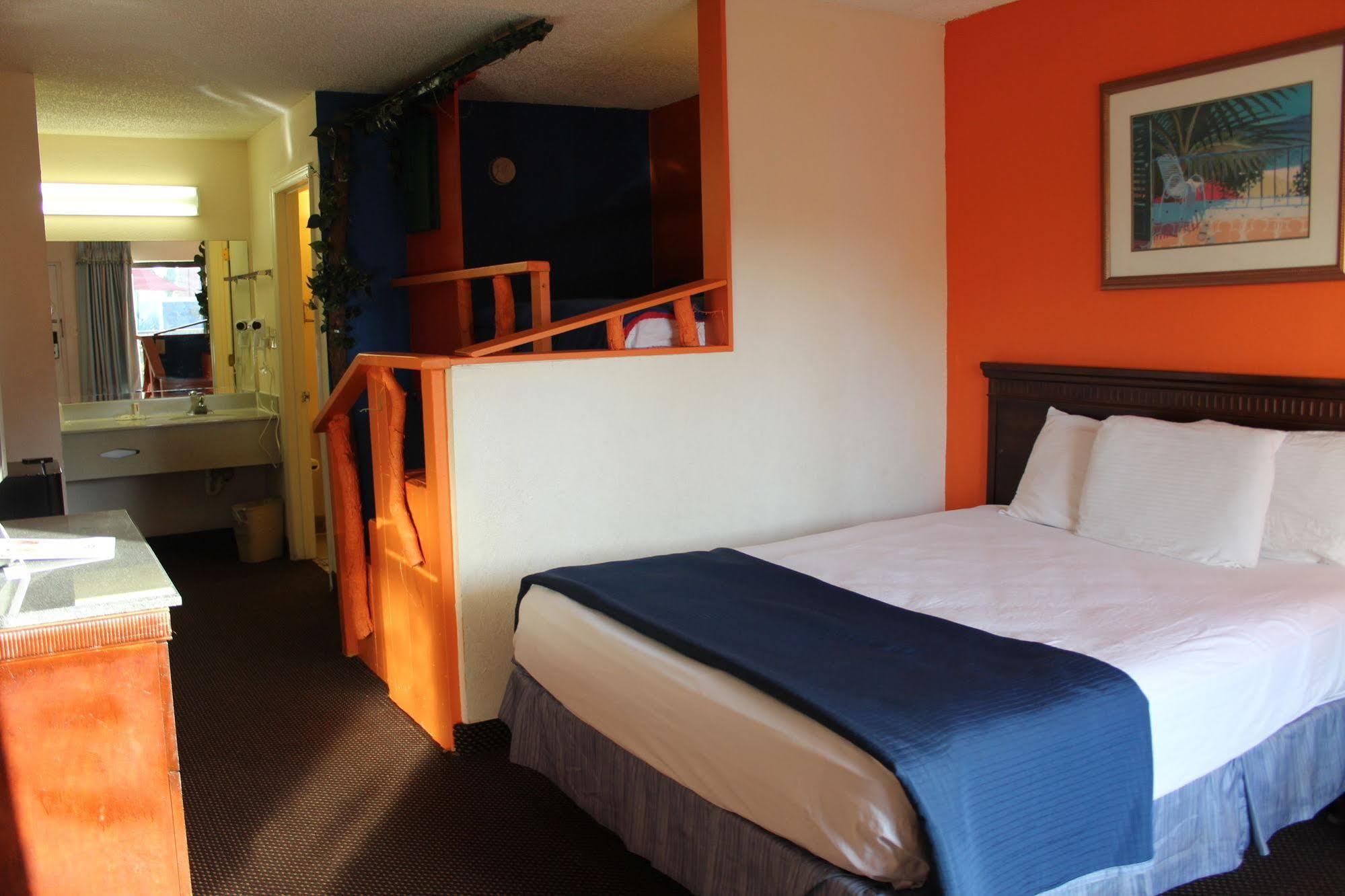Clarion Inn & Suites Kissimmee-Lake Buena Vista South Kültér fotó